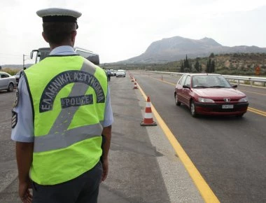 Από αύριο κυκλοφοριακές ρυθμίσεις στη Λεωφόρο Ποσειδώνος λόγω εκτέλεσης εργασιών κατασκευής πεζογέφυρας